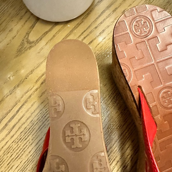 NWOT Tory Burch Suzy Cork Wedge sandals. Never won!! - Picture 10 of 10